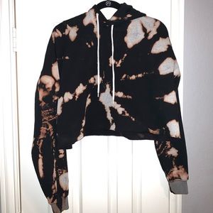 ACID WASH CROPPED HOODIE